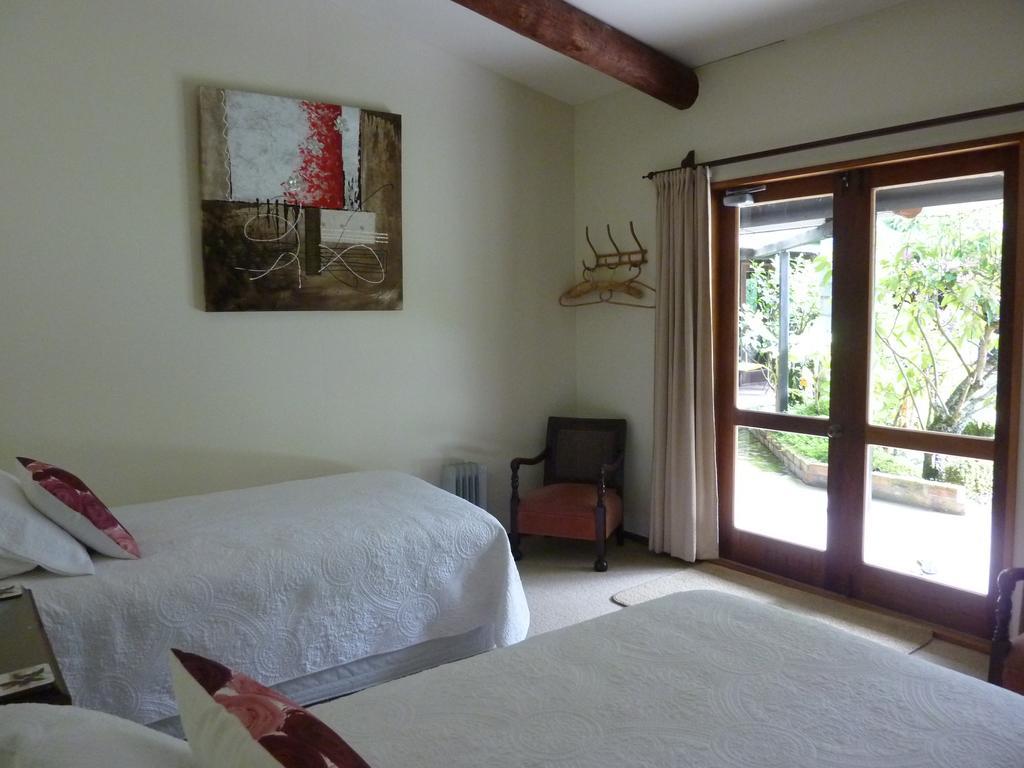 Thorold Country House เทมส์ ภายนอก รูปภาพ